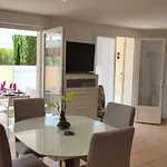 Apartment Calme A 400 M De La Saint-Raphael (Var)